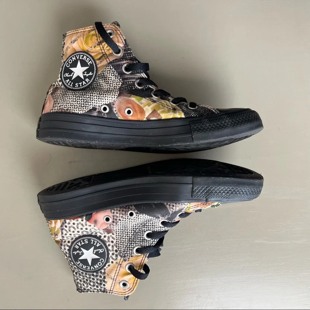 Converse High Tops Black Floral size 7 - Picture 3 of 9